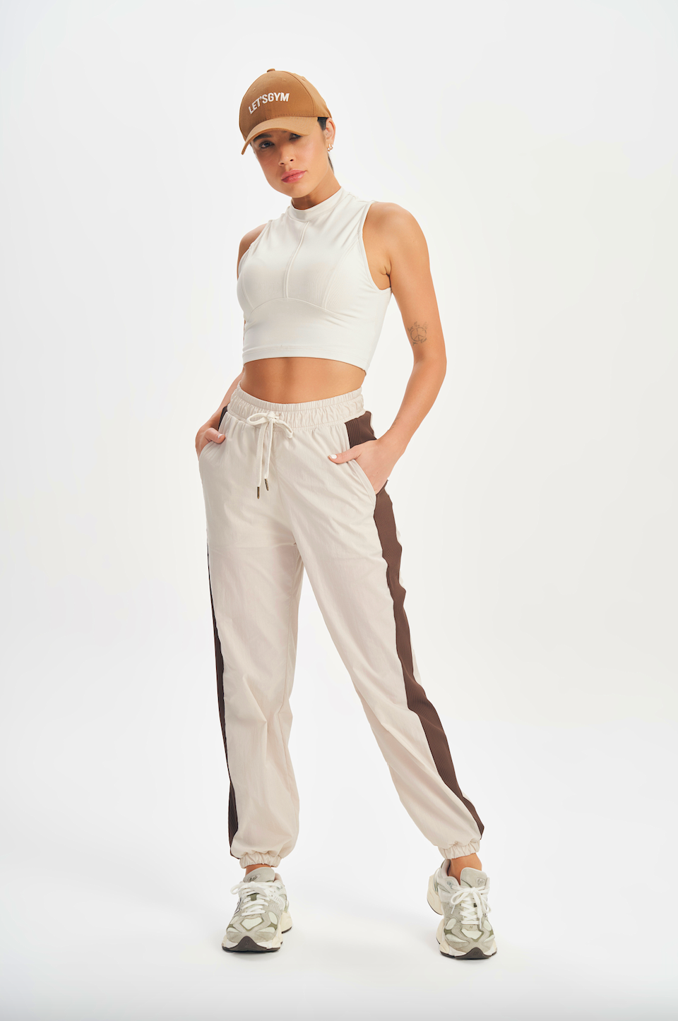 Conjunto Jogger UP beige