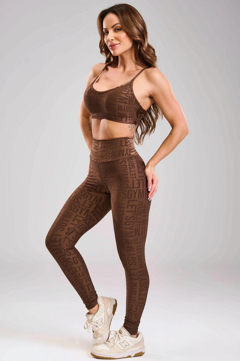 Conjunto Velvet Marrón