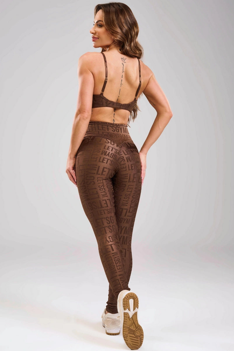 Conjunto Velvet Marrón