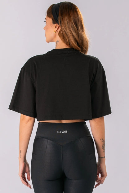 Cropped Brand Up Negro