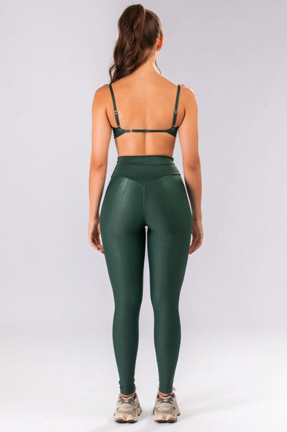 Conjunto Minimal Glow Esmeralda